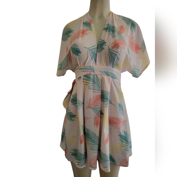 Tropical Leaf Print Kimono Dress Medium Spring Summer Beach Pool - Picture 1 of 3